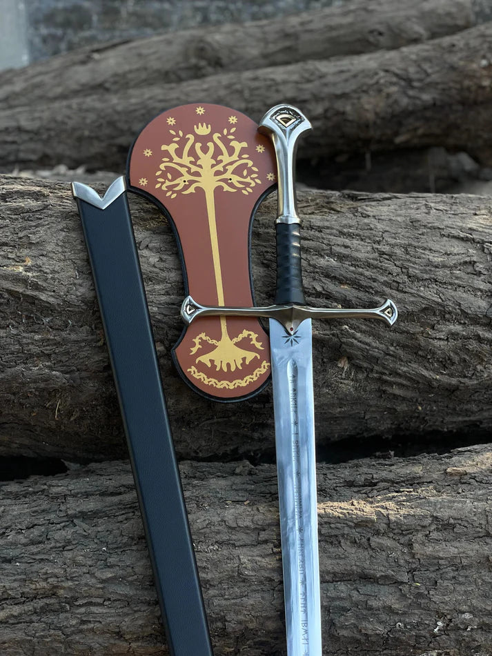Anduril Narsil Sword Replica With Scabbard & Wall Mount